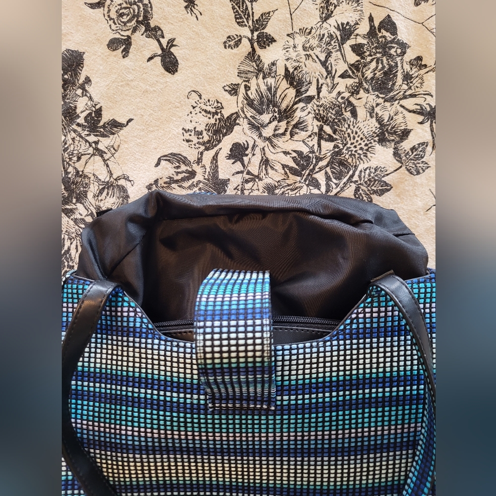 Kate Spade Y2K! Embroidered Blue/Black/White Shoulder Bag - Picture 9 of 16